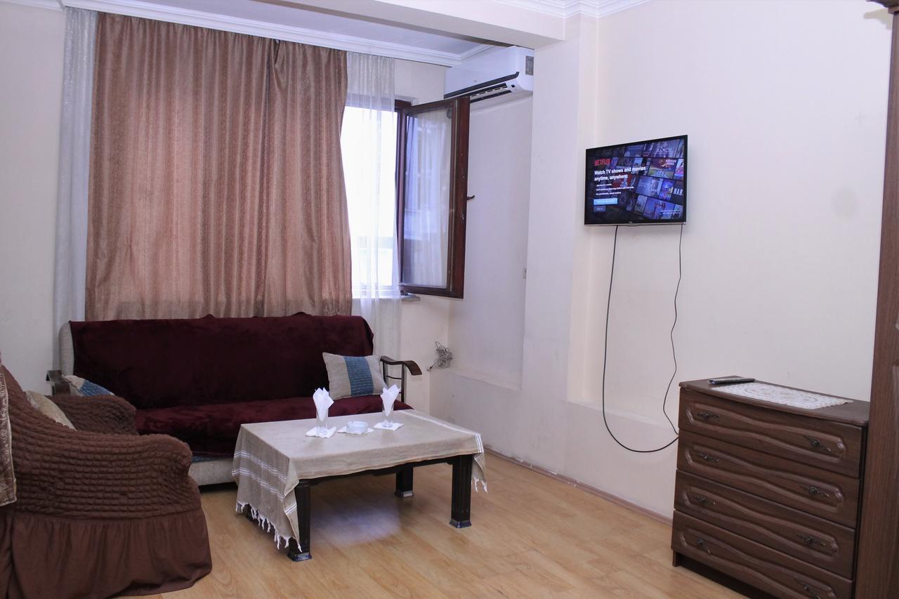 Hotel Hayat Батуми Екстериор снимка