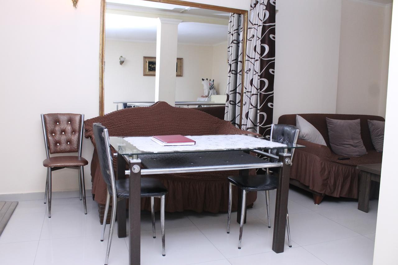 Hotel Hayat Батуми Екстериор снимка