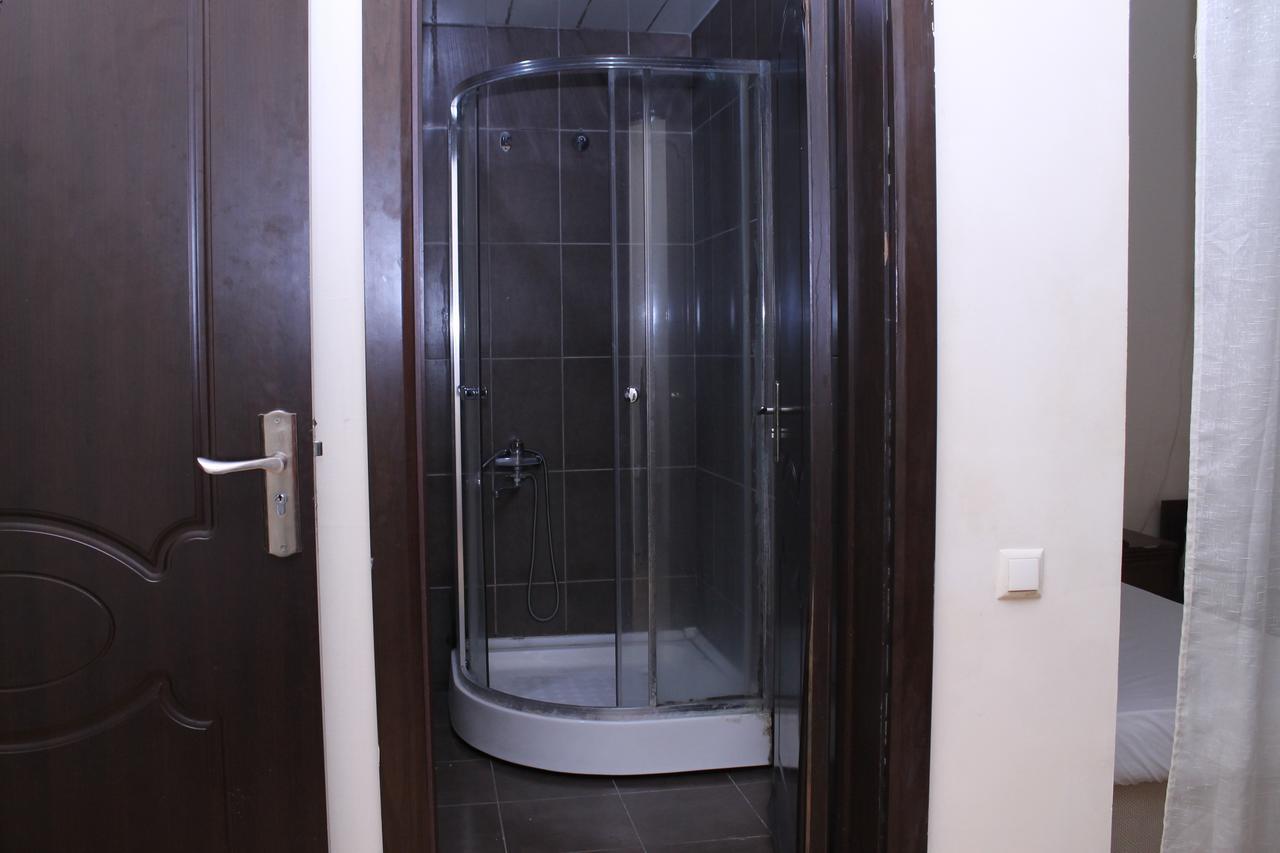 Hotel Hayat Батуми Екстериор снимка